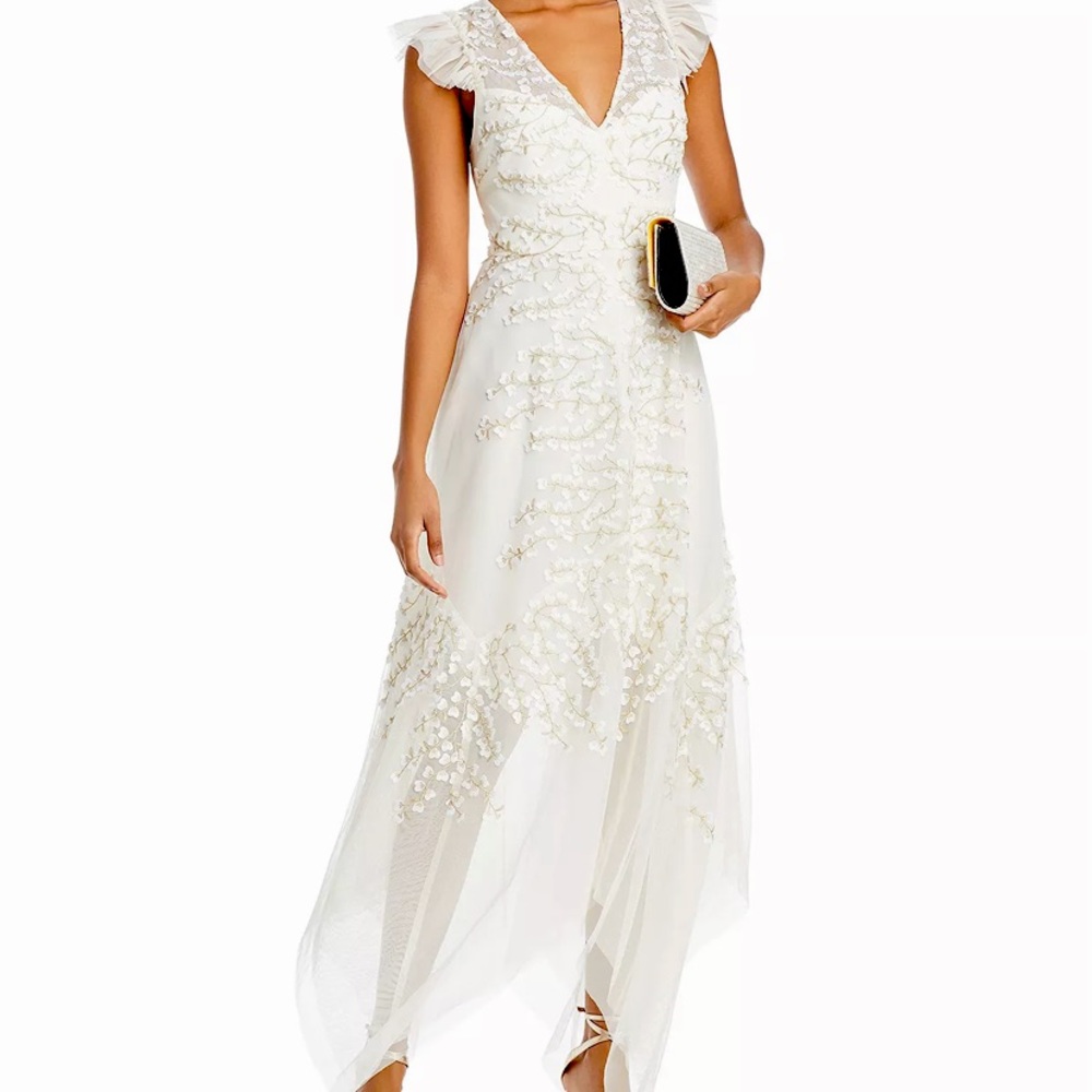 BCBG max azria | Embroidered Tulle Gown | Size 6
